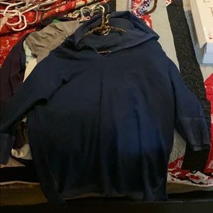 Hooded 3/4 sweatshirt